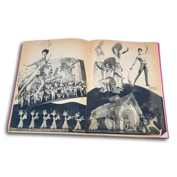 Folies  Bergere Theater Souvenir Brochure 1940s AE Whily-Tell 3rd edition - Picture 8 of 12